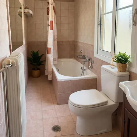 Aegli Hotel 2*