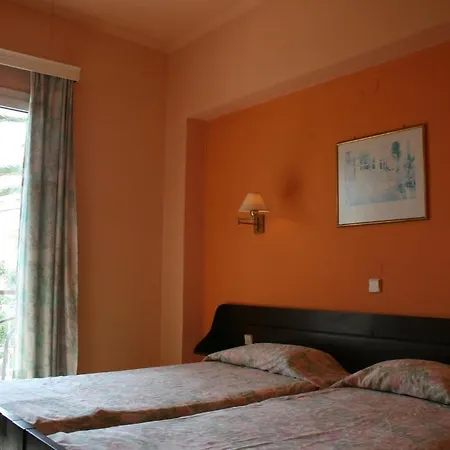 Aegli Hotel 2*