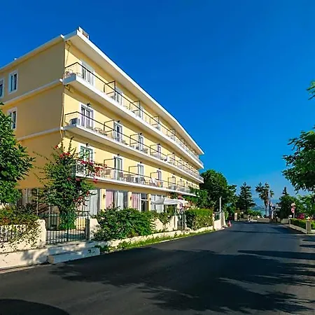 Aegli 2* Perama (Corfu)