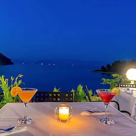Aegli Hotel