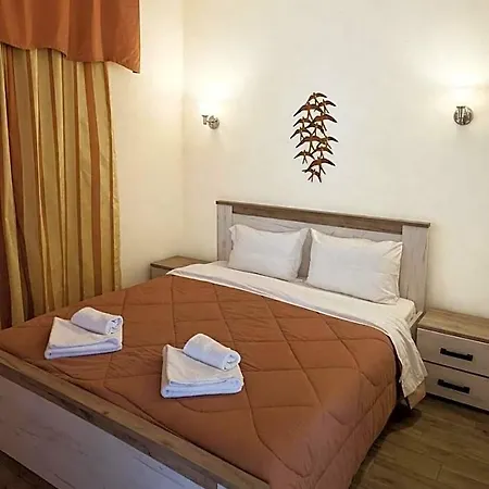 Hotel Aegli 2*