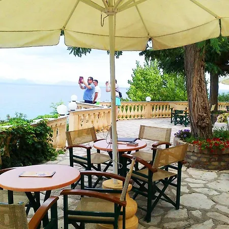 Aegli Hotel 2*