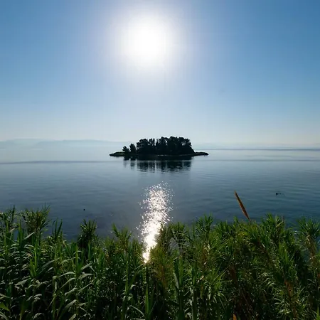 Aegli 2* Perama (Corfu)